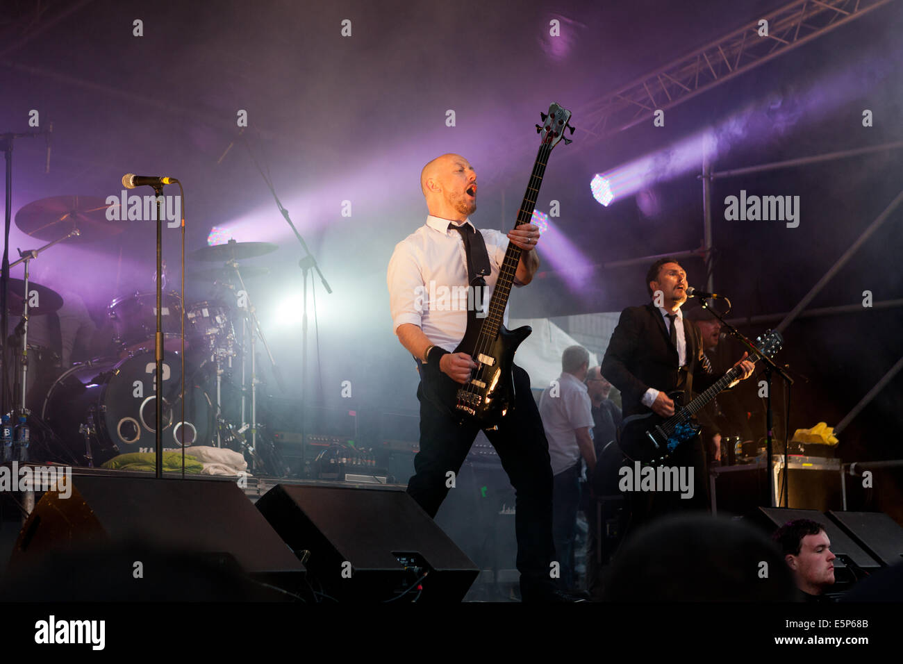 Michael McKeegan e Andy Cairns giocando con la terapia? In Dublino Foto Stock