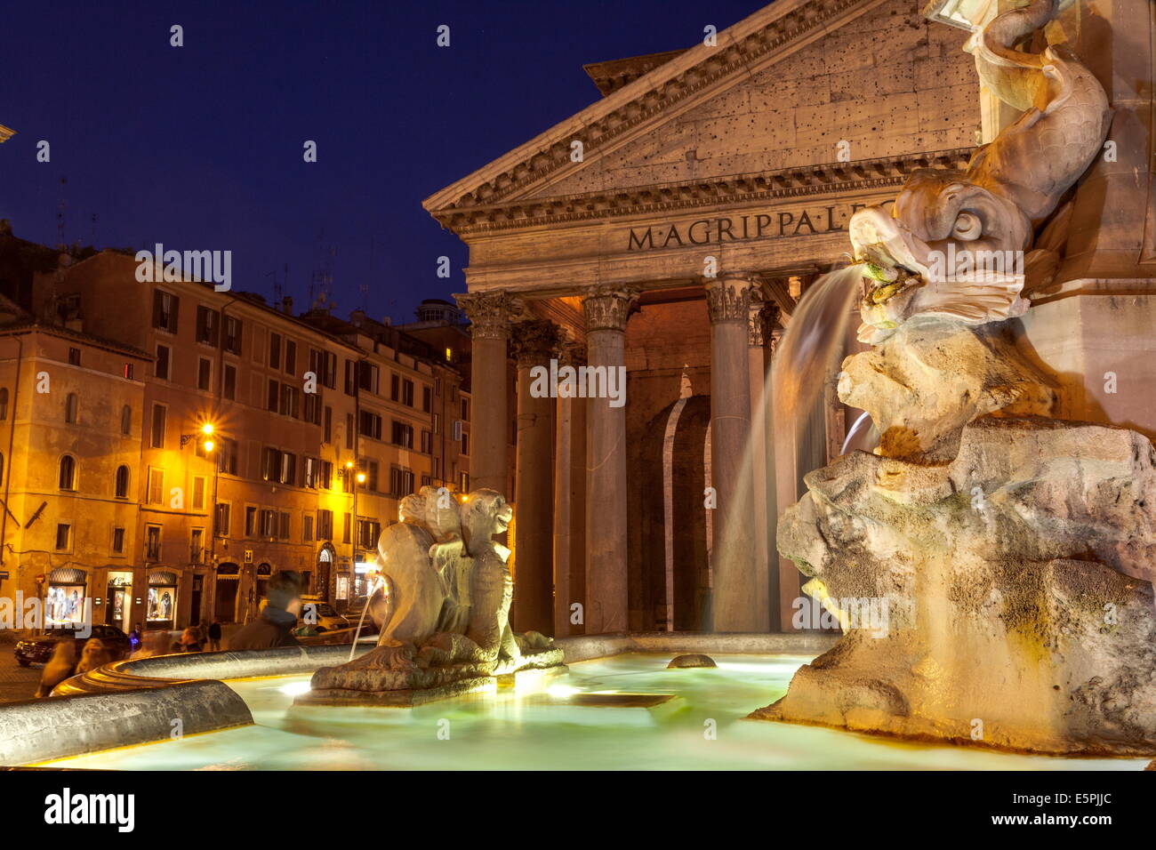 Piazza della Rotonda e il Pantheon a Roma, Lazio, l'Italia, Europa Foto Stock