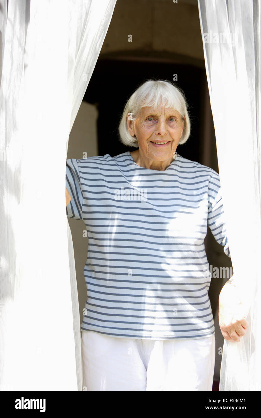 80 anno vecchia donna. Foto Stock