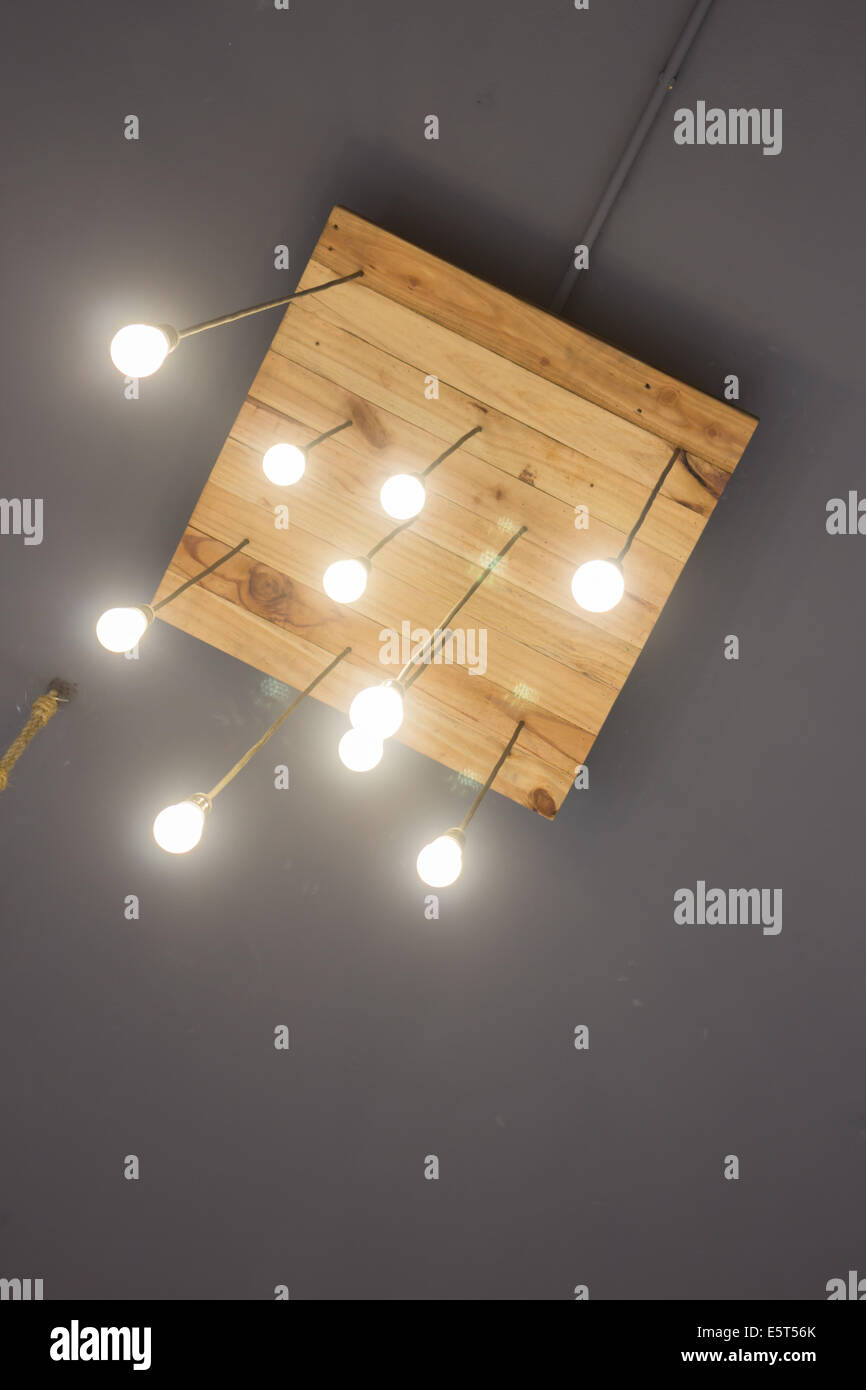 Bella illuminazione vintage soffitto decorato, stock photo Foto Stock