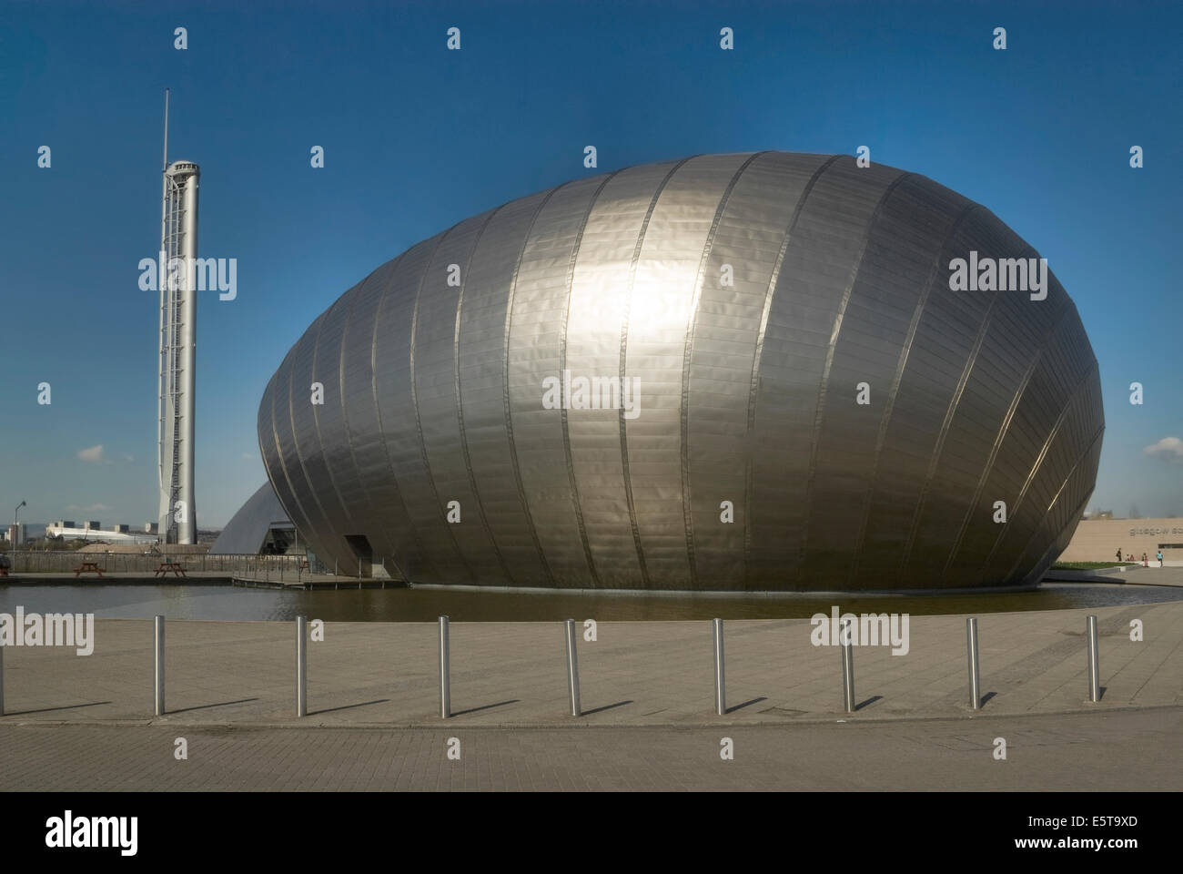 Il Glasgow Science Centre attrazione turistica situata nel Clyde Waterfront area di rigenerazione sulla riva sud del fiume Foto Stock