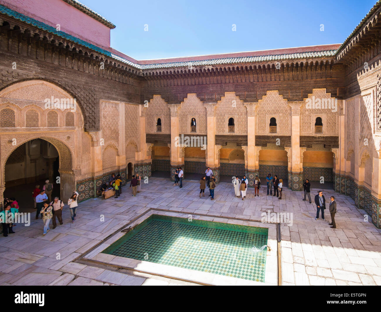 Il cortile Ben Youssef madrasa, centro storico, Marrakech, Marrakech-Tensift-Al Haouz, Marocco Foto Stock