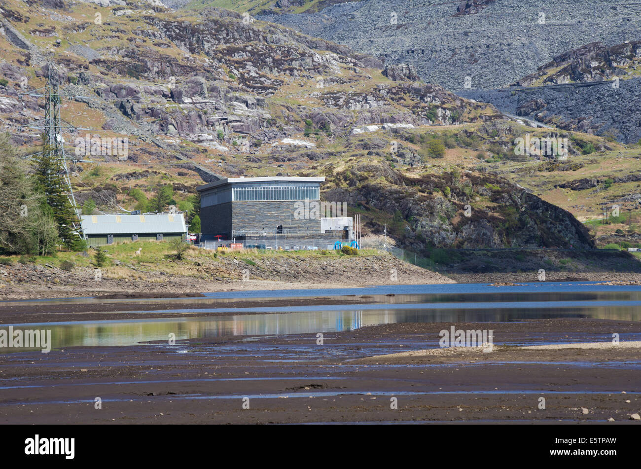 Tanygrisiau Idro Elettrica stazione di potenza, Tanygrisiau, Blaenau Ffestiniog, Snowdonia, Gwynedd, il Galles del Nord Foto Stock