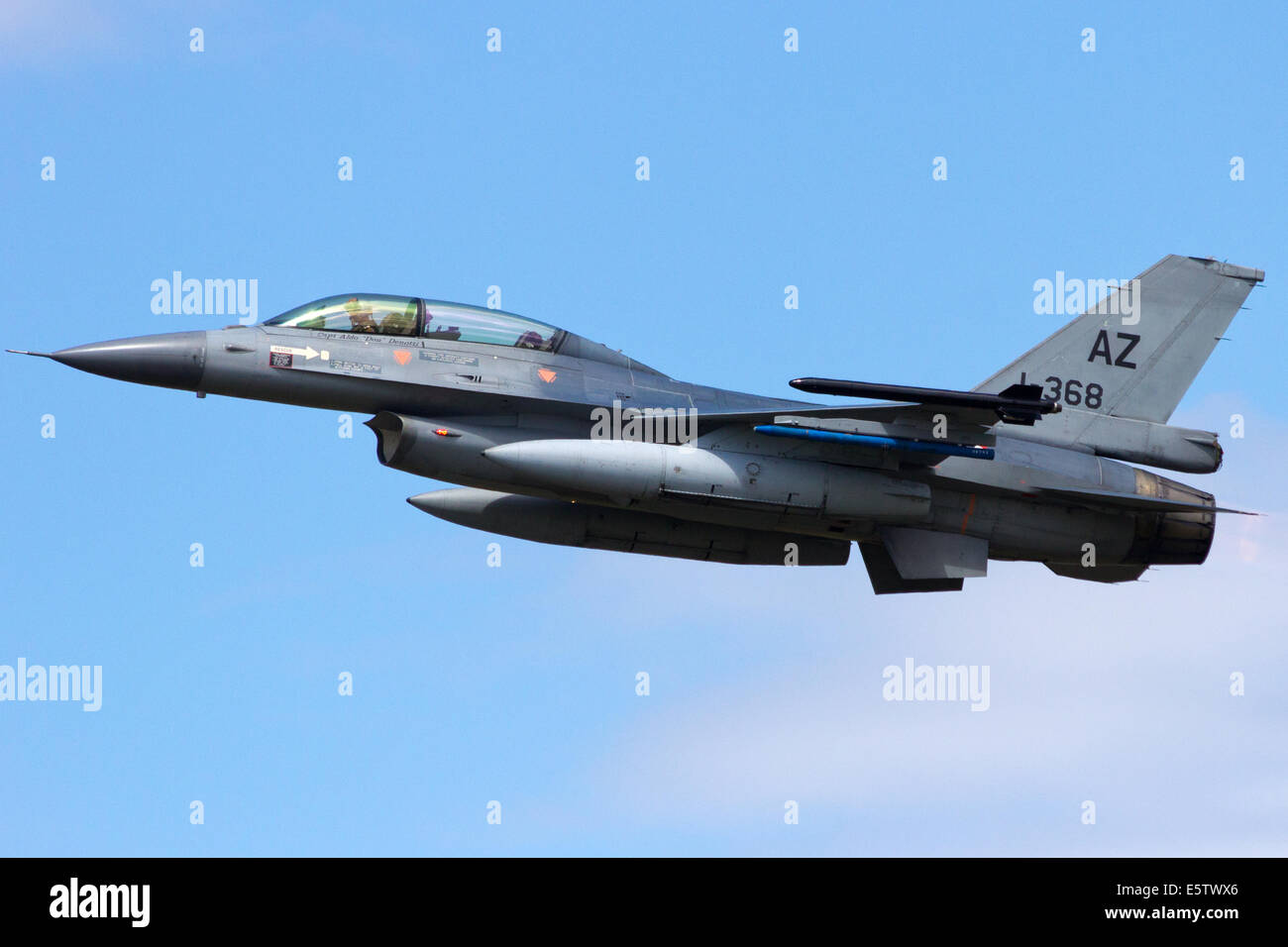 Dutch F-16 prendendo il largo Foto Stock