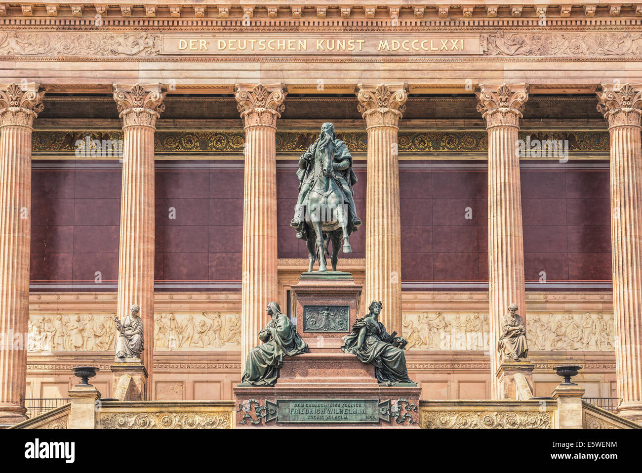 Vecchia Galleria Nazionale (Alte Nationalgalerie) all'Isola dei Musei di Berlino Foto Stock