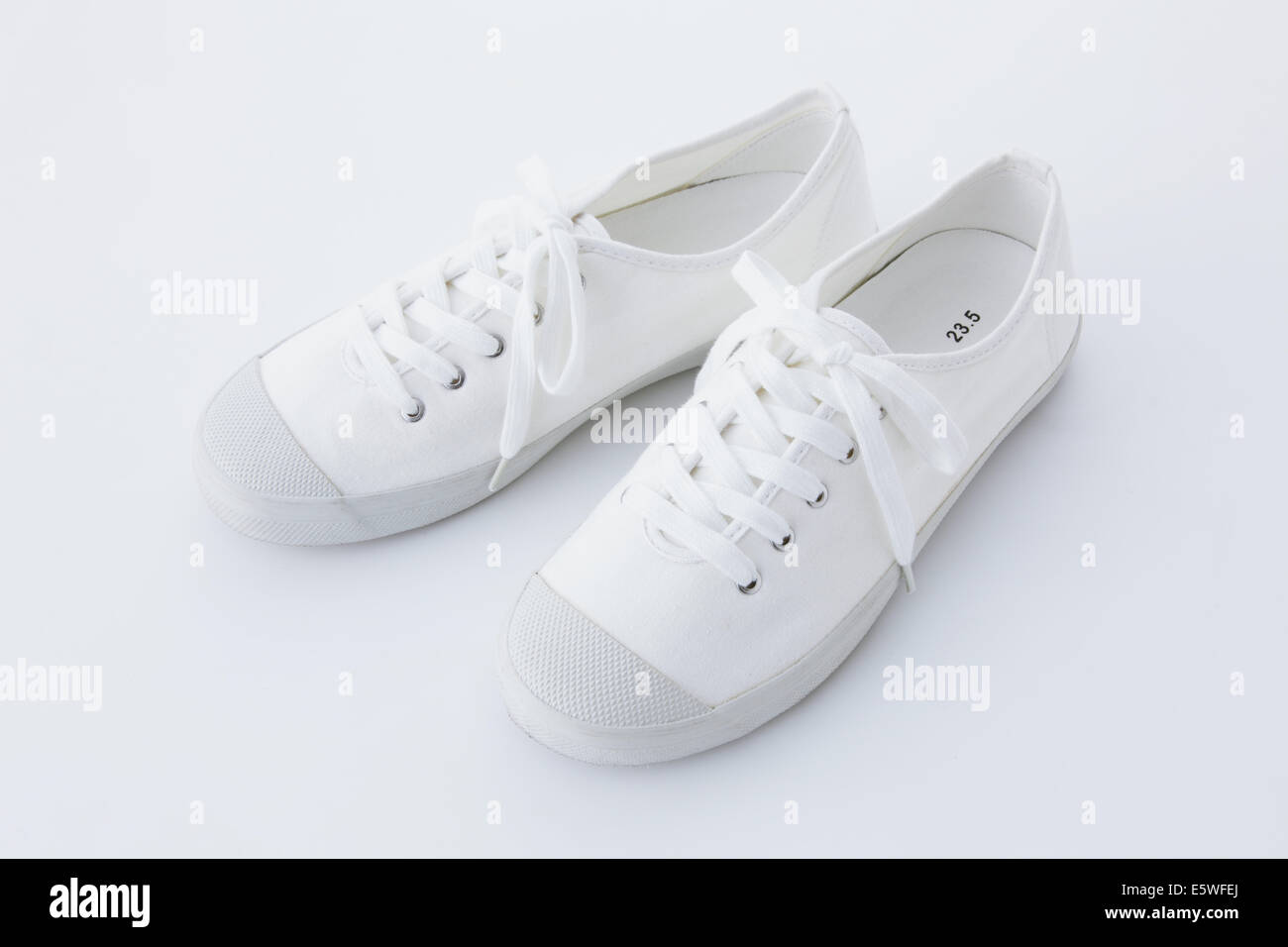Japanese shoes immagini e fotografie stock ad alta risoluzione - Alamy