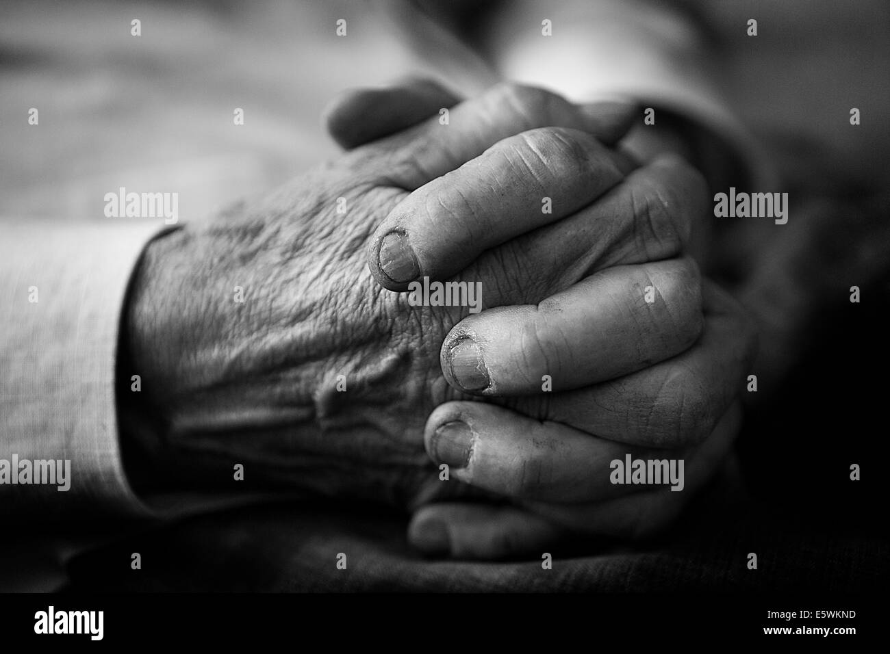 Persona anziana mano Foto Stock