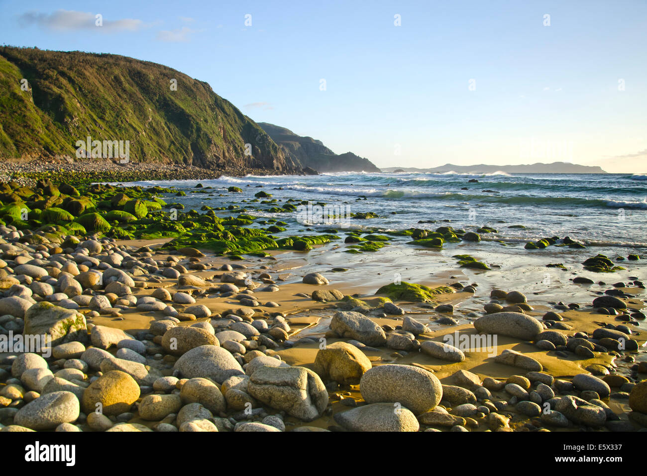 Il paesaggio costiero nel nord della Spagna Foto Stock