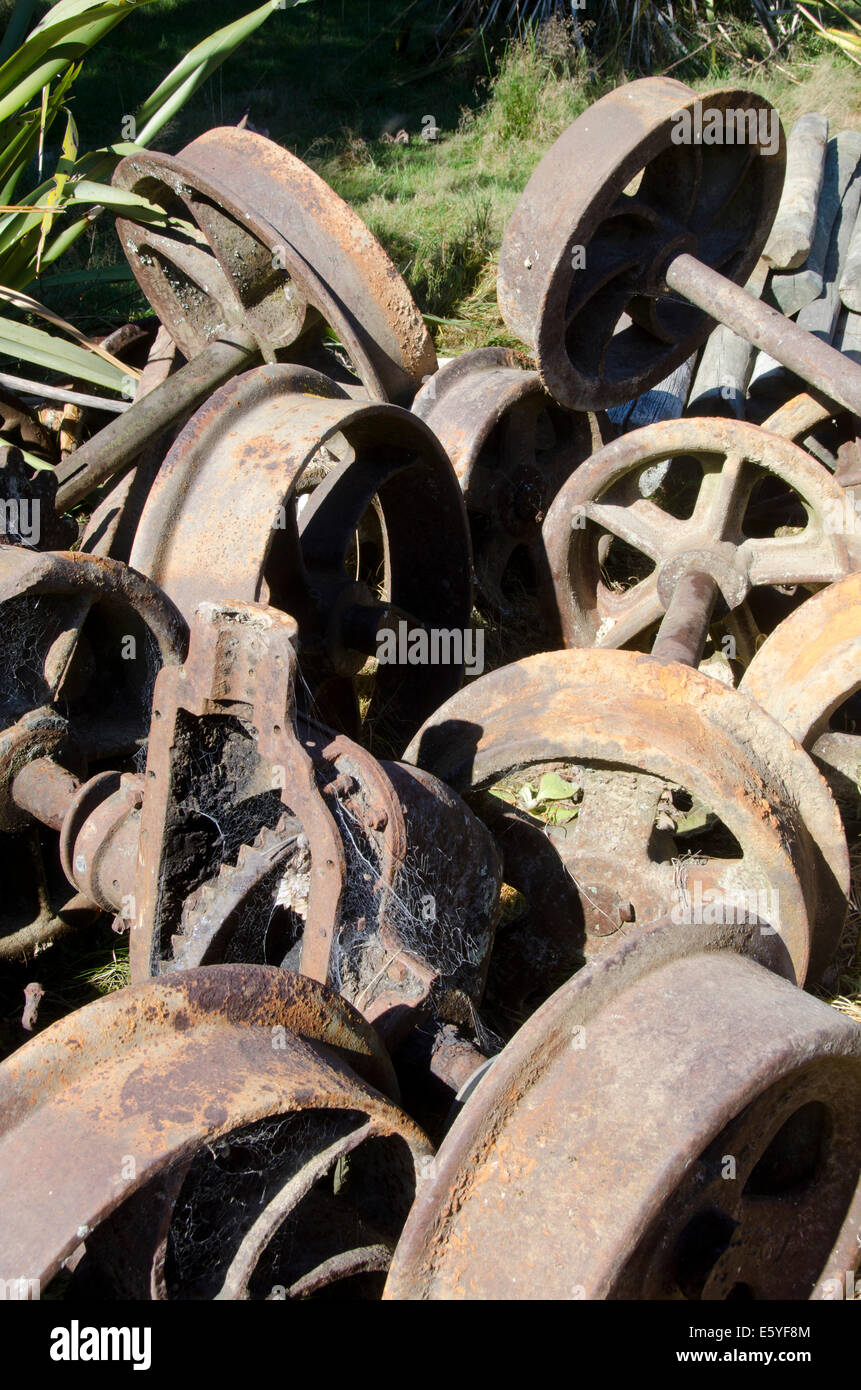 Vecchie ruote ferroviarie, Wakefield, Isola del Sud, Nuova Zelanda Foto Stock
