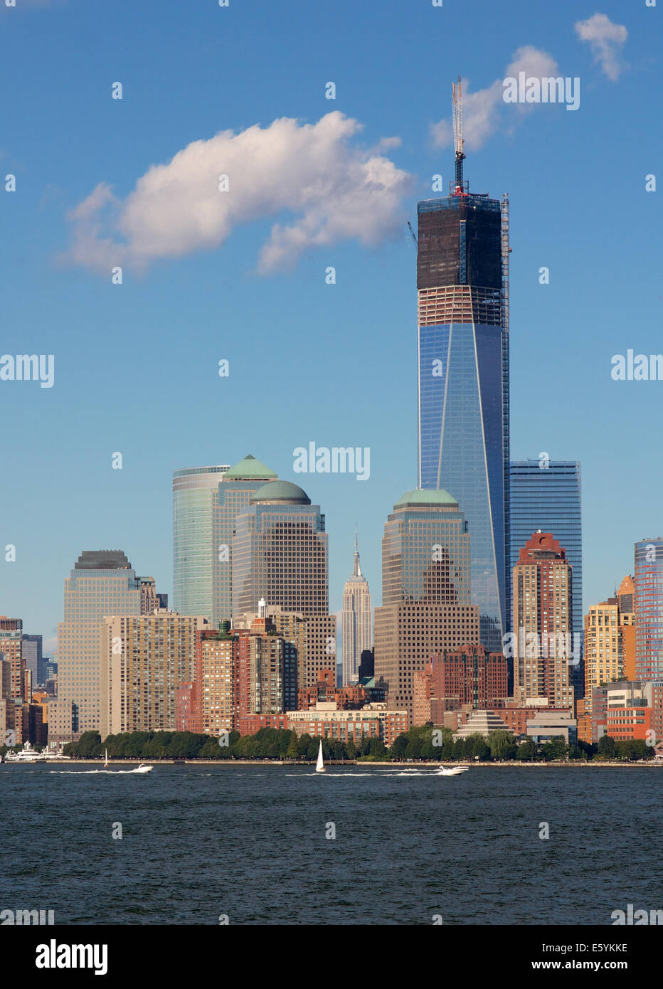Costruzione di un centro mondiale del commercio, la Freedom Tower a New York, NY, STATI UNITI D'AMERICA nel settembre 2012. Foto Stock