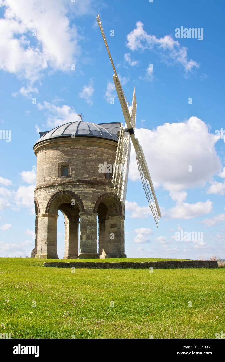 In prossimità dell'antico mulino a vento Chesterton, Warwickshire, Regno Unito. Foto Stock