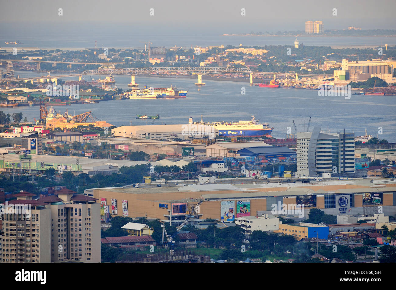 Cebu International Shipping Port Filippine Foto Stock