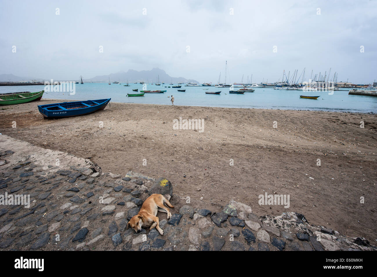 Costa vuota di Mindelo, Sao Vicente isola, Capo Verde arcipelago. Foto Stock