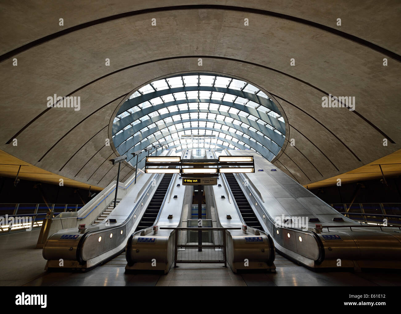 La stazione metropolitana di Canary Wharf e, Ingresso Est. Londra, Regno Unito. Foto Stock