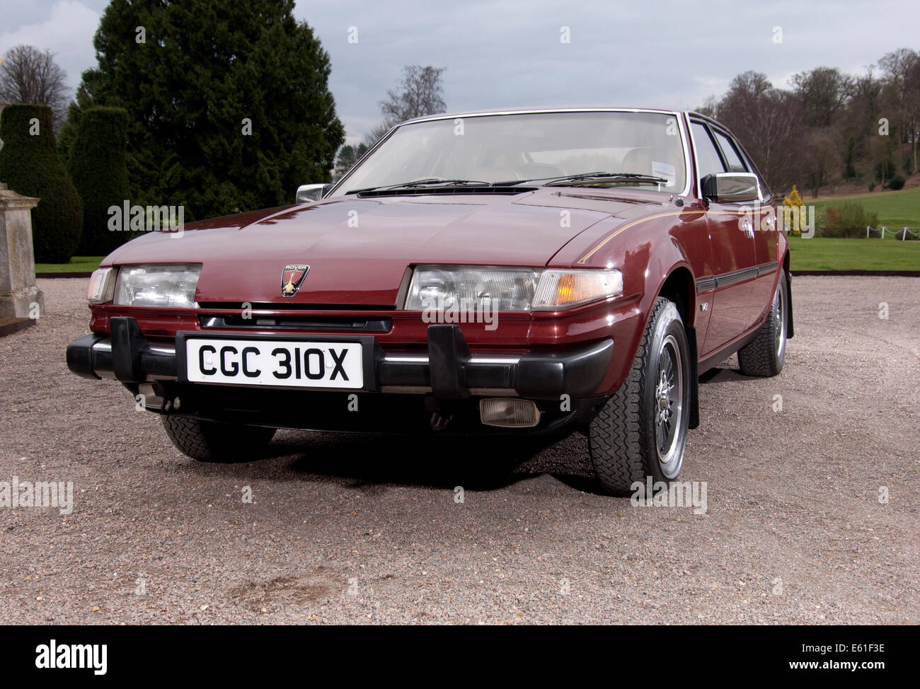 1981 Rover SD1 VANDEN PLAS V8 powered auto di lusso con auto sportiva prestazioni Foto Stock