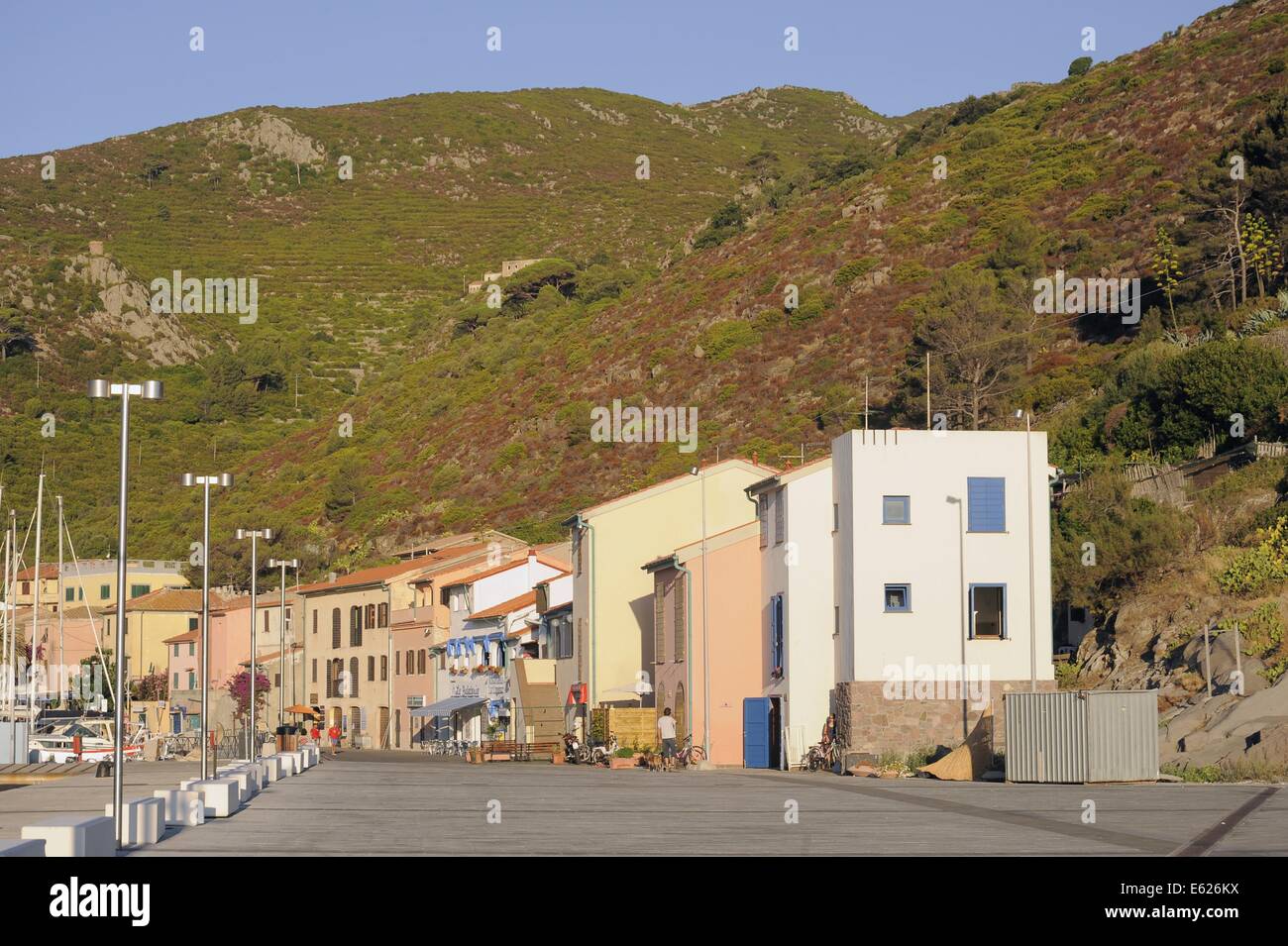 Isola di Capraia (Arcipelago Toscano, Italia), il villaggio di porta Foto Stock