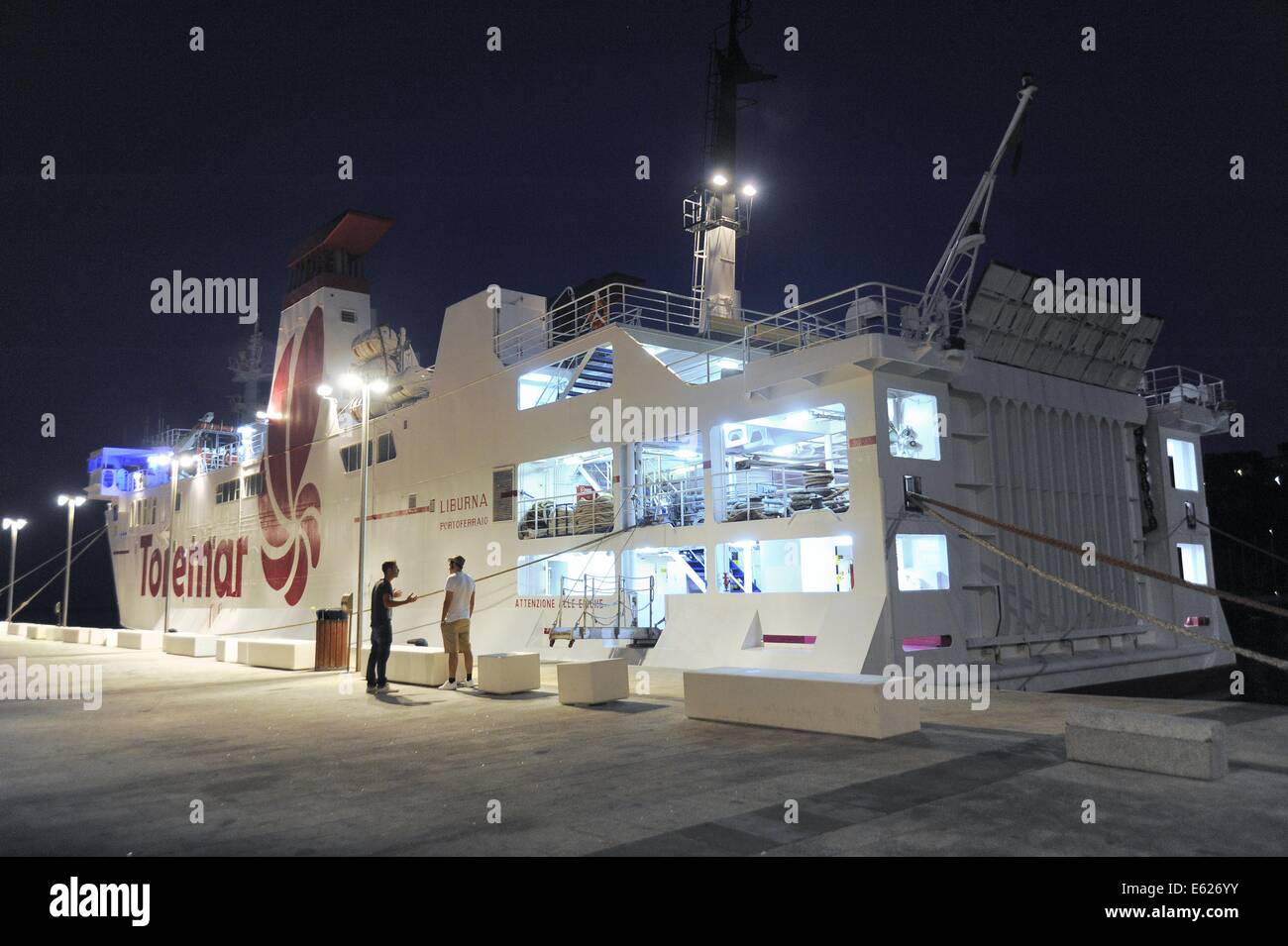 Isola di Capraia (Arcipelago Toscano, Italia), Toremar traghetto nel porto Foto Stock