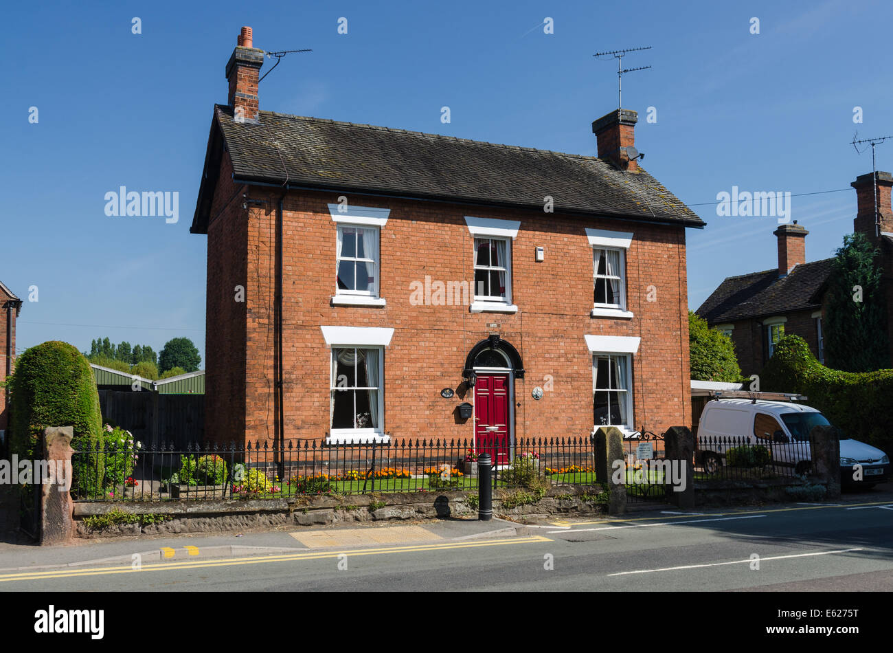 Smart Georgian red-casa di mattoni in Pinfold Street nella storica Staffordshire città mercato di Penkridge Foto Stock