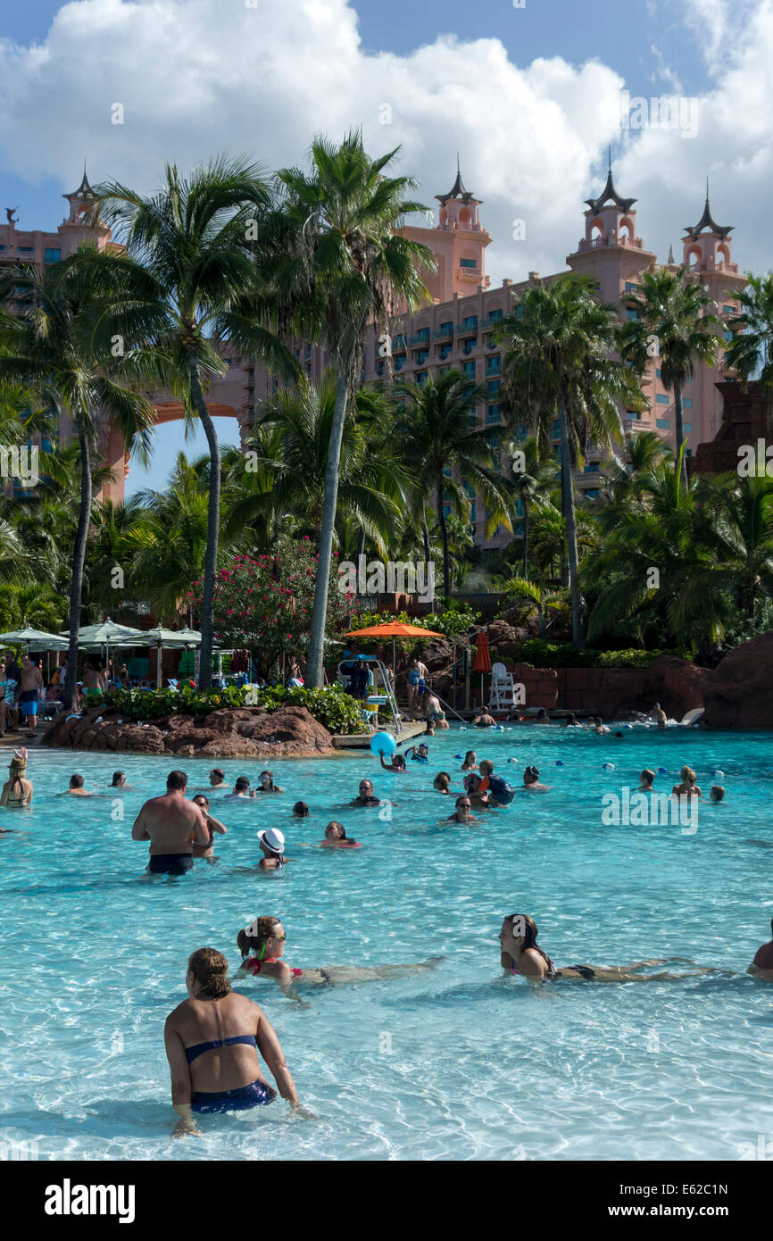 Piscina, Atlantis Paradise Island Resort, Bahamas Foto Stock