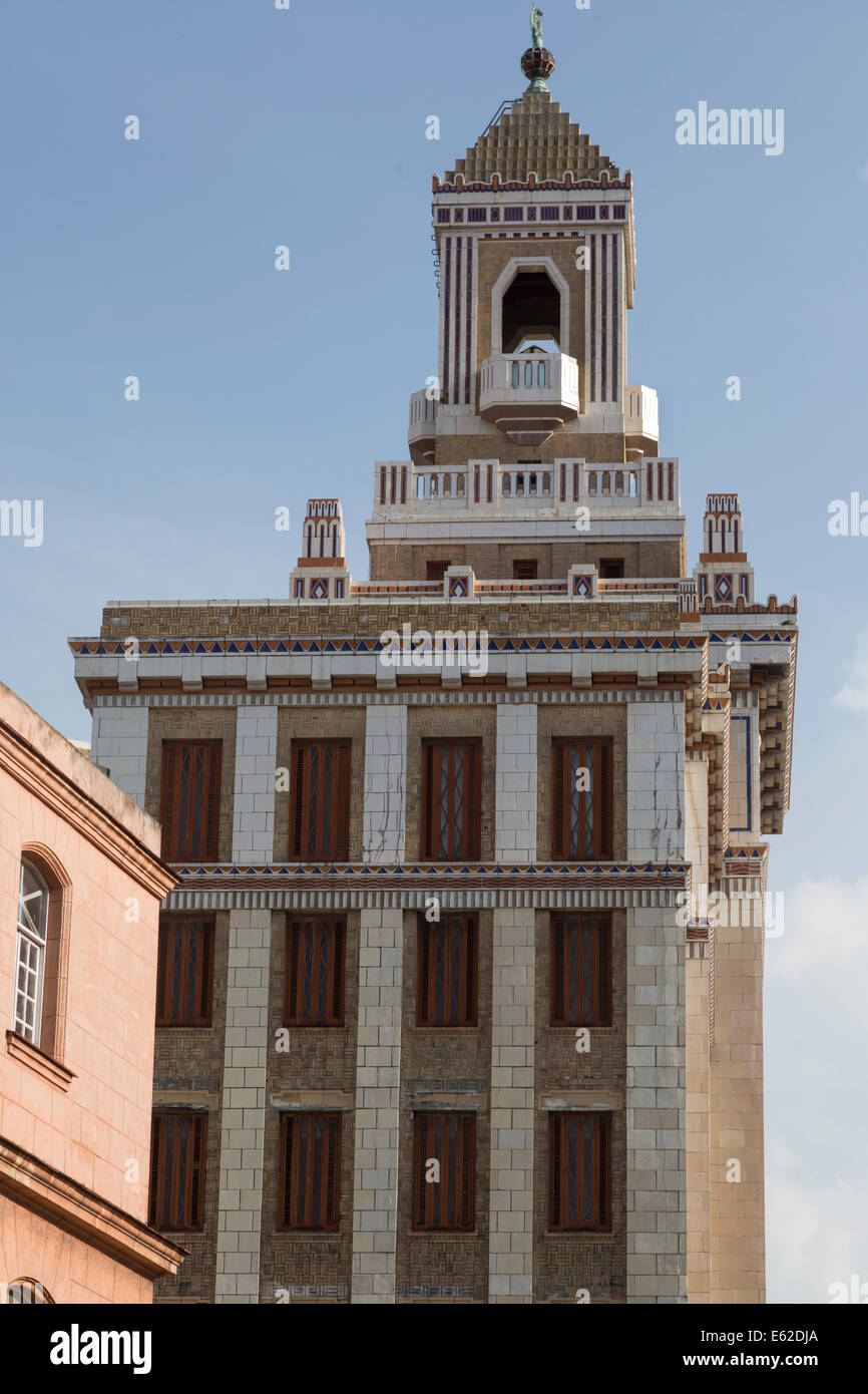 Dettaglio della parte esterna, Bacardi building, capolavoro di art deco, Havana, Cuba Foto Stock