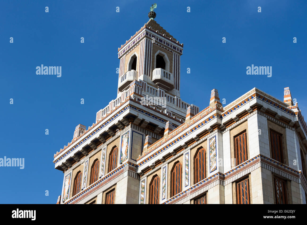 Dettaglio della parte esterna, Bacardi building, capolavoro di art deco, Havana, Cuba Foto Stock