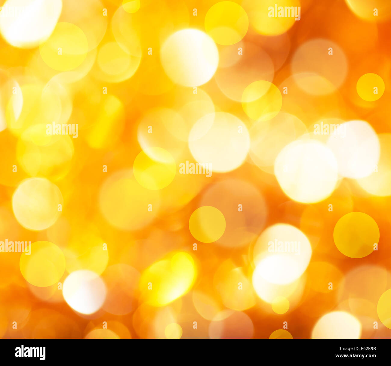 Vintage sfocati golden brillanti luci di Natale sfondo bokeh di fondo. Foto Stock