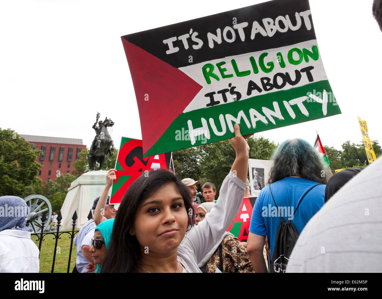 Attivista Pro-Palestine con segno - Washington DC, Stati Uniti d'America Foto Stock