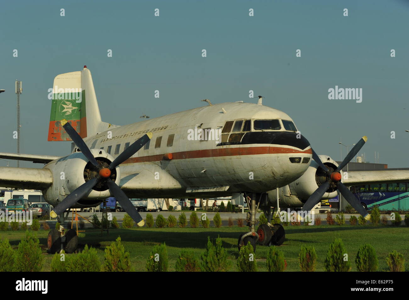 Antonov 24, aeroporto di Burgas, Bulgaria. Foto Stock