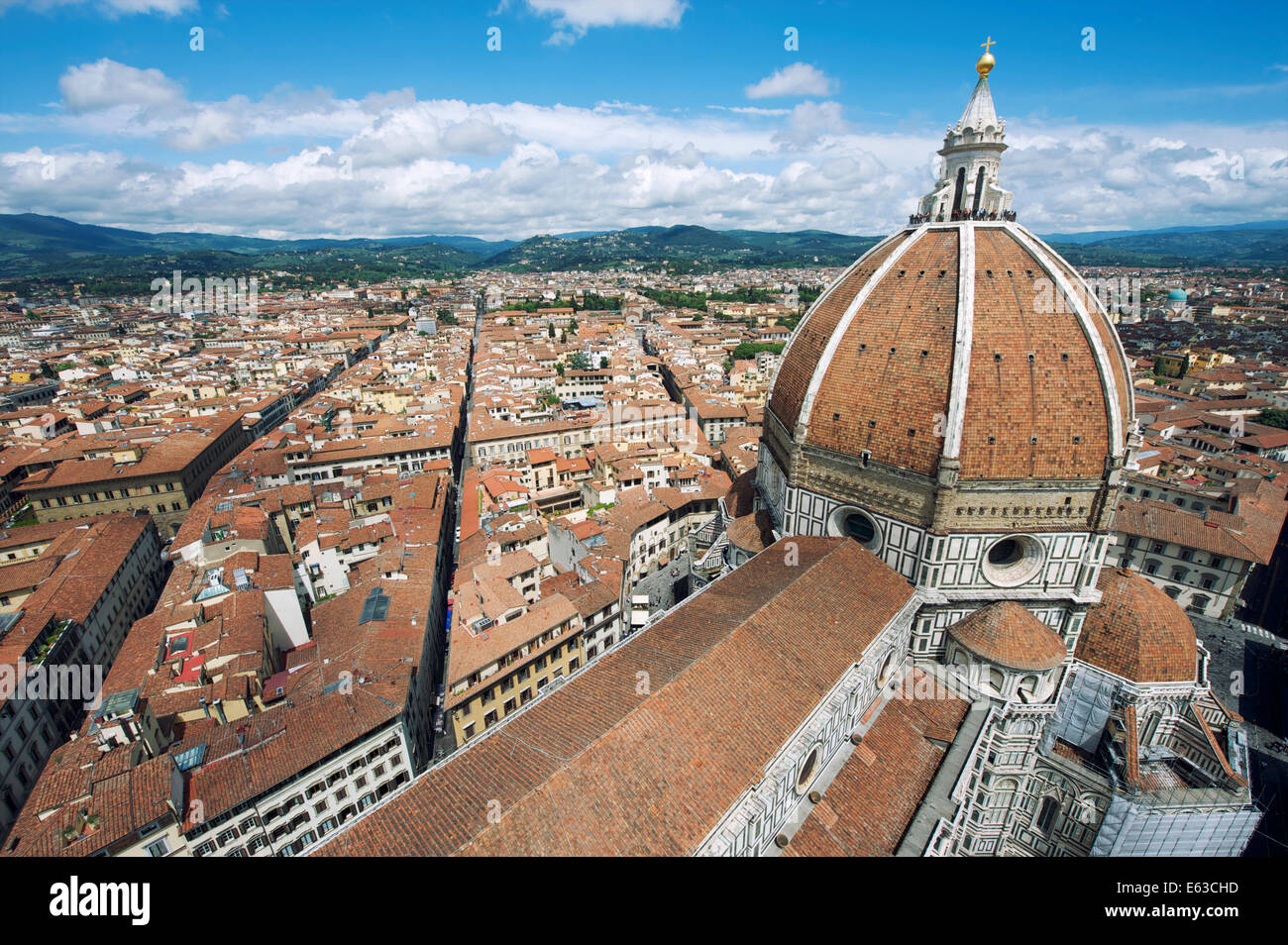 Firenze Italia skyline con il vecchio Duomo chiesa duomo Foto Stock