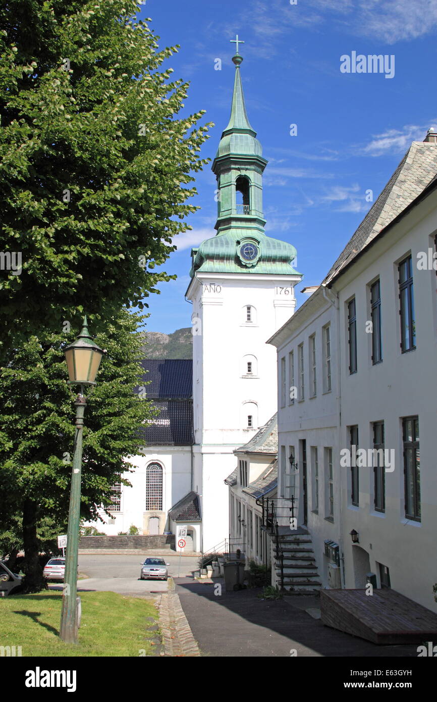 Nykirken (Chiesa Nuova), Strandgaten, Bergen, Bergenshalvøyen, Midhordland, Hordaland, Vestlandet, Norvegia, Scandinavia, Europa Foto Stock