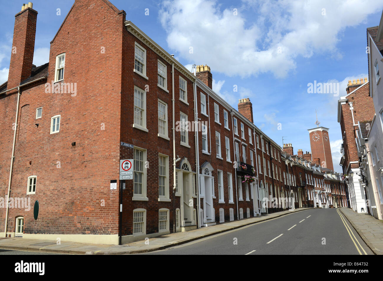 A schiera case di città in St John's Hill Shrewsbury Regno Unito Foto Stock
