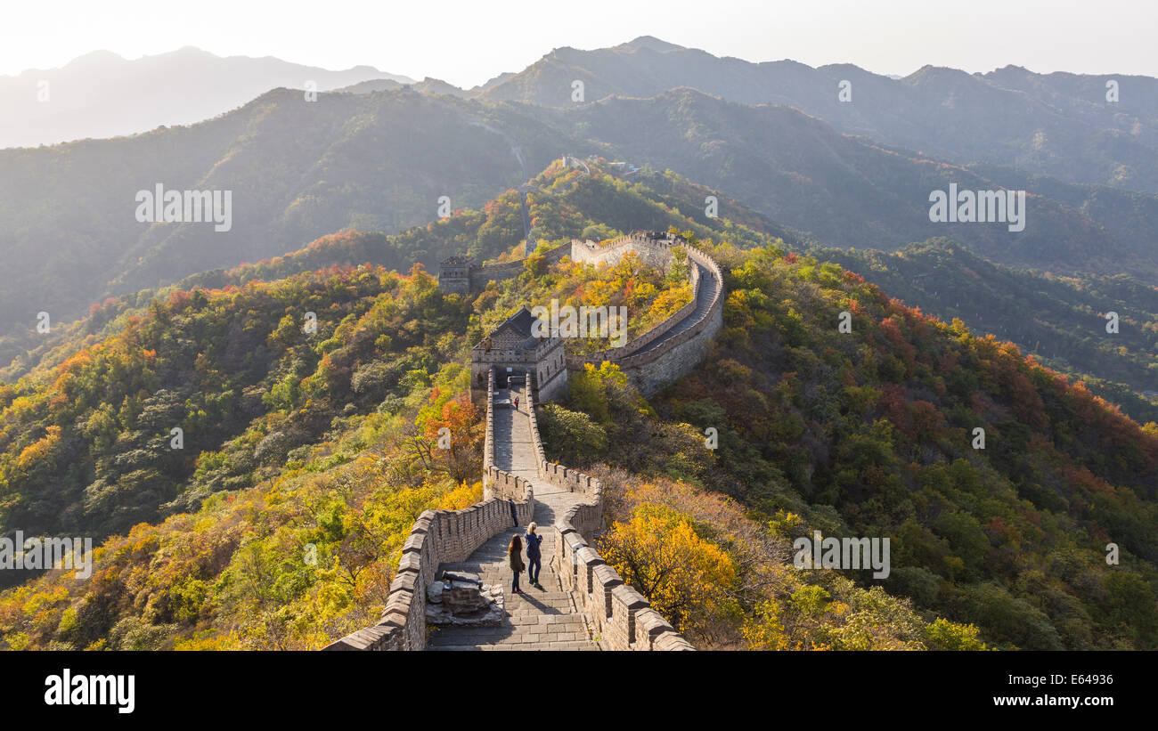 La Grande Muraglia a Mutianyu nr Pechino, nella provincia di Hebei, Cina Foto Stock