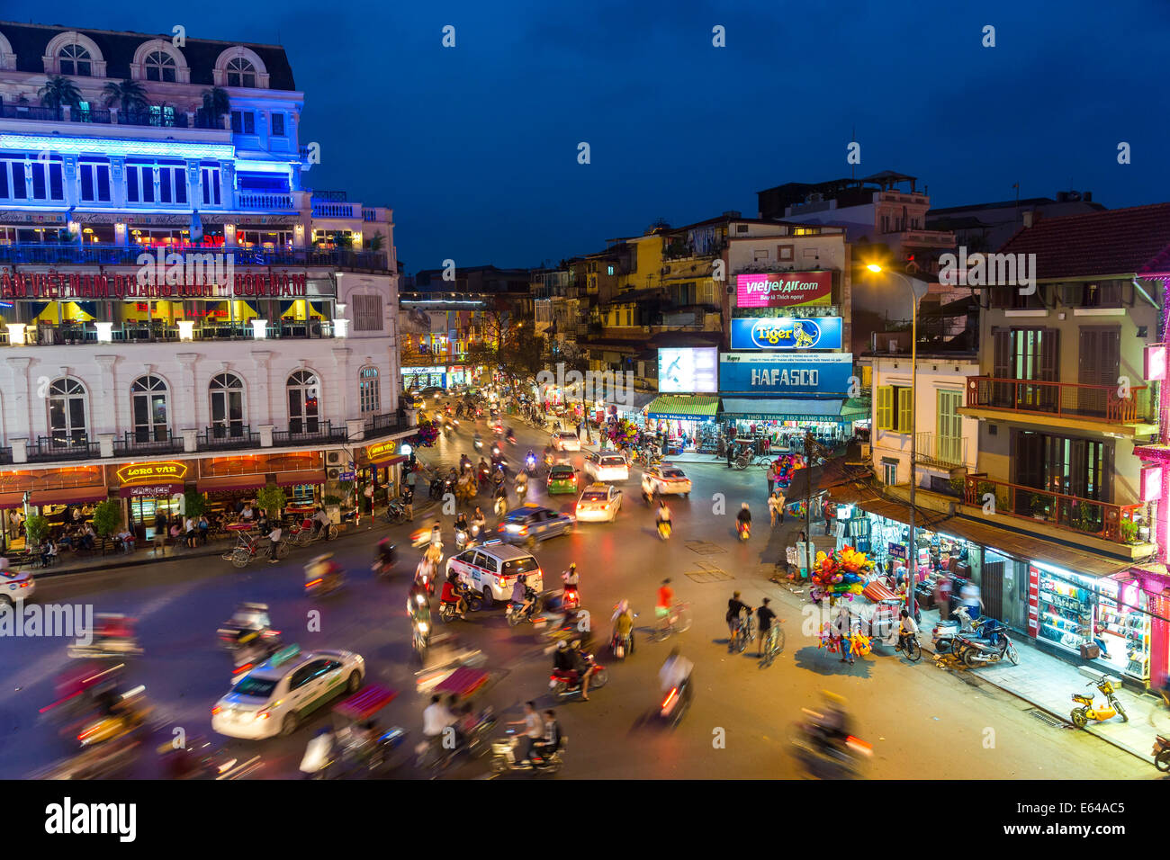 Ba Dinh square al crepuscolo, Hanoi, Vietnam Foto Stock