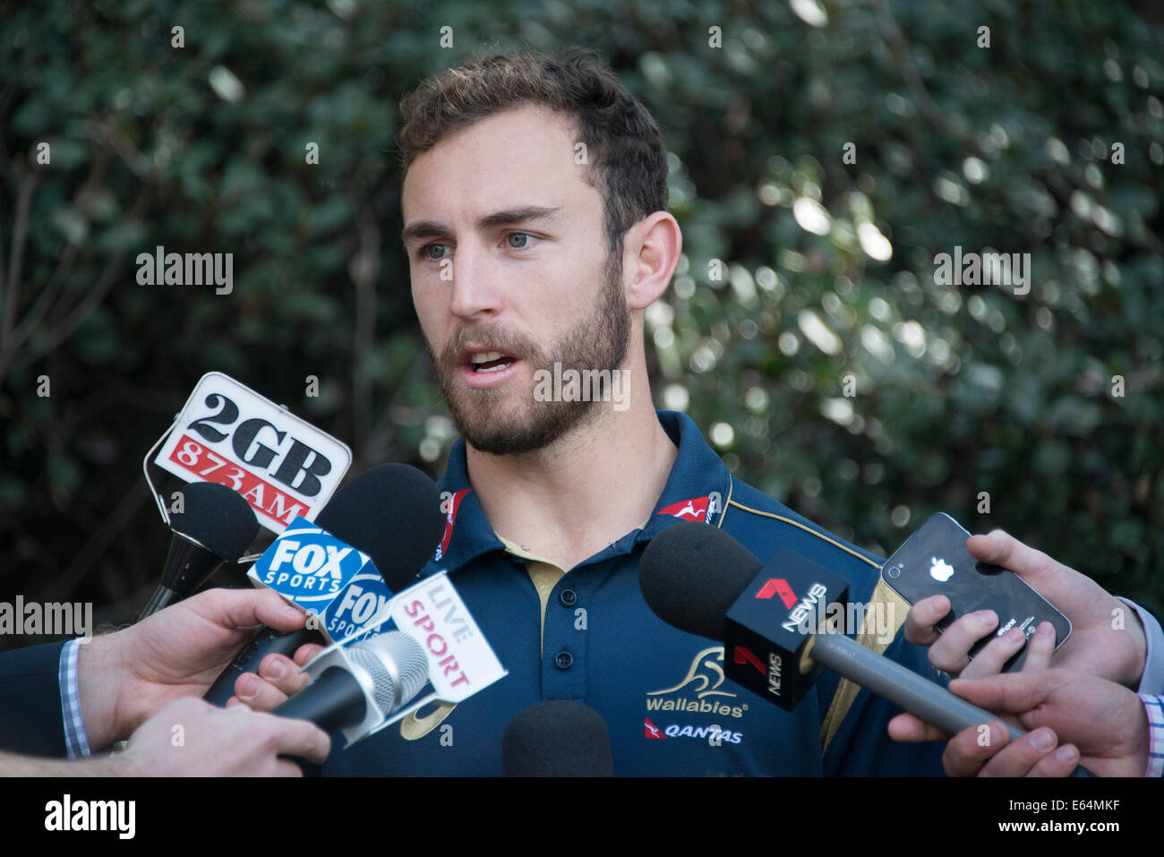 SYDNEY, Australia - 14 agosto 2014: Nic White parla ai media durante la Bledisloe Cup Giorno della ventola a Sydney. Il Wallaby giocare gli All Blacks nel Rugby Bledisloe Cup a ANZ Stadium di Sydney il 16 agosto 2014. Credito: MediaServicesAP/Alamy Live News Foto Stock