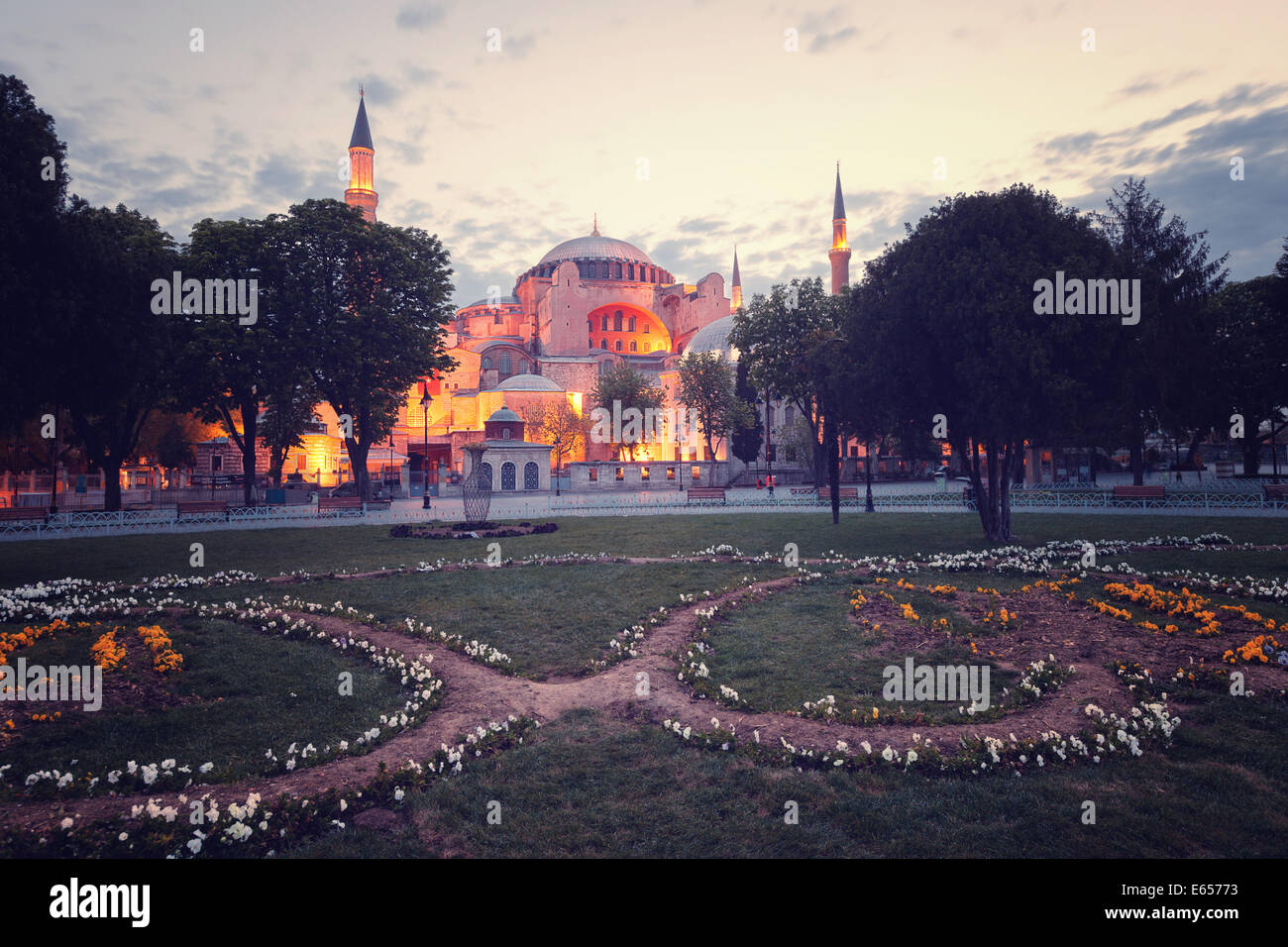 In stile vintage Foto di Santa Sofia (Hagia Sophia) chiesa ad Istanbul in Turchia Foto Stock
