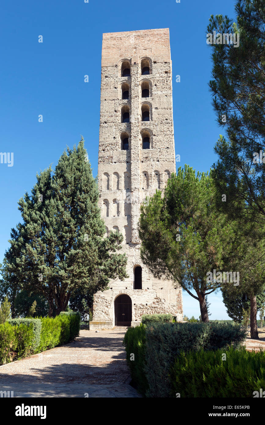Torre mujedar del San Nicolas, rovine della chiesa Provincia Coca-Segovia, Spagna. Foto Stock
