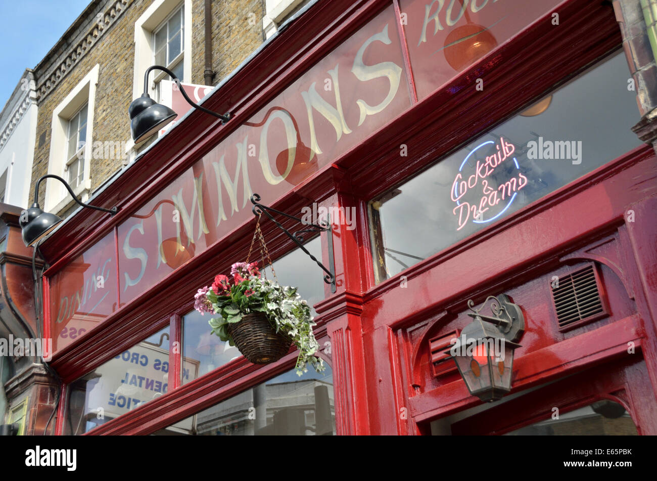 Simmons Sale da pranzo in Caledonian Road, King's Cross, Londra, Regno Unito. Foto Stock