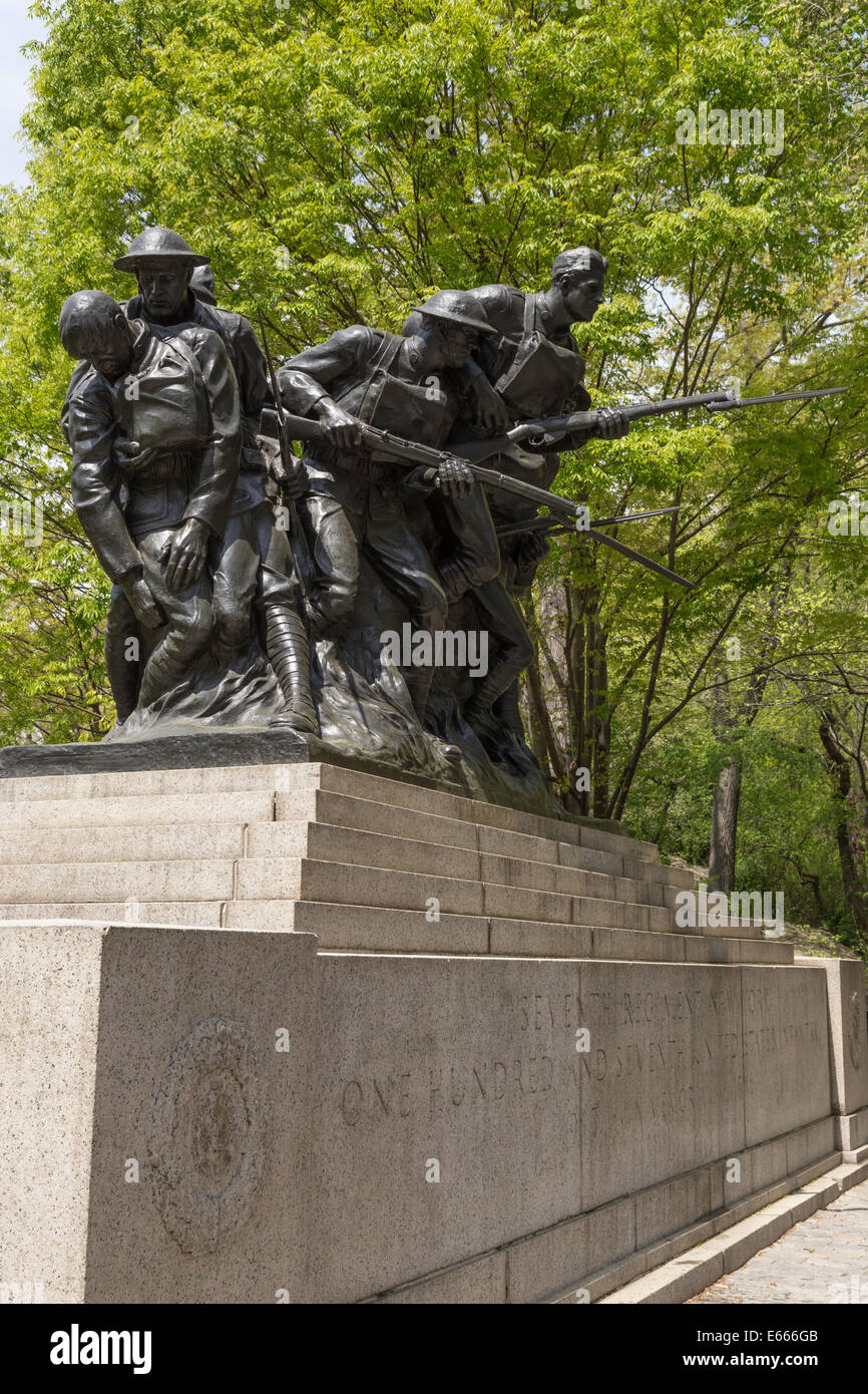 Monumento commemorativo militare della prima guerra mondiale che commemorava i Doughboys della prima guerra mondiale, Central Park, New York, USA. 2019 Foto Stock