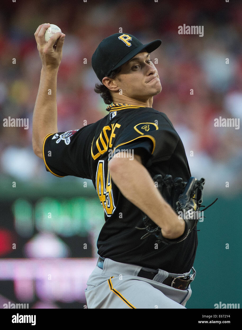 I pirati di Pittsburgh a partire lanciatore Jeff Locke (49) eroga un passo contro il Washington cittadini durante il primo inning di gioco i loro cittadini a parcheggiare in Washington D.C, Sabato, Agosto 16, 2014. Credito: Harry Walker/Alamy Live News Foto Stock