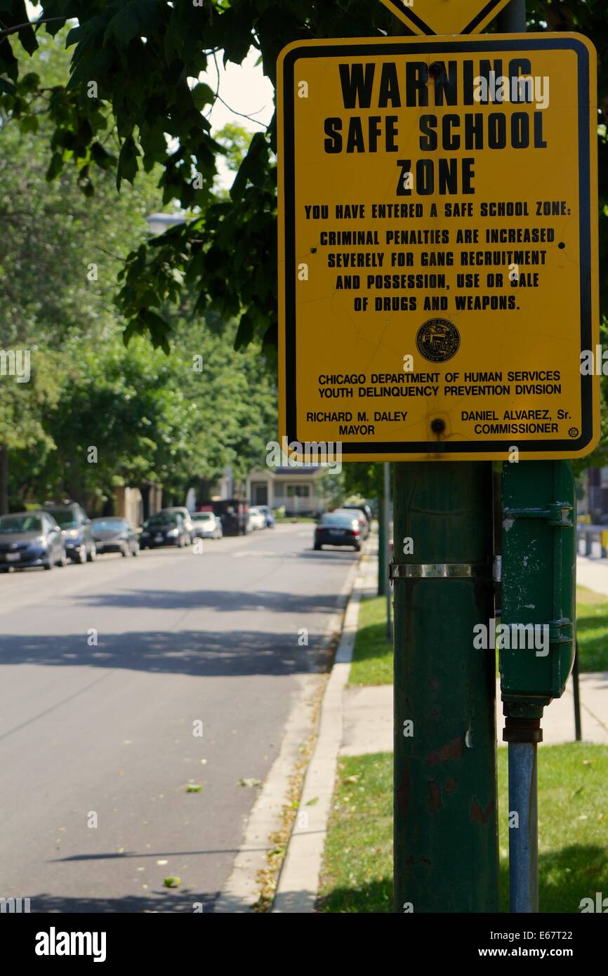 Scuola sicura zona di segno di avvertimento, Chicago, Illinois Foto Stock