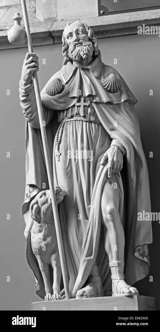 MECHELEN, Belgio - 14 giugno 2014: la statua di st. Roch st. Katharine chiesa o Katharinakerk. Foto Stock