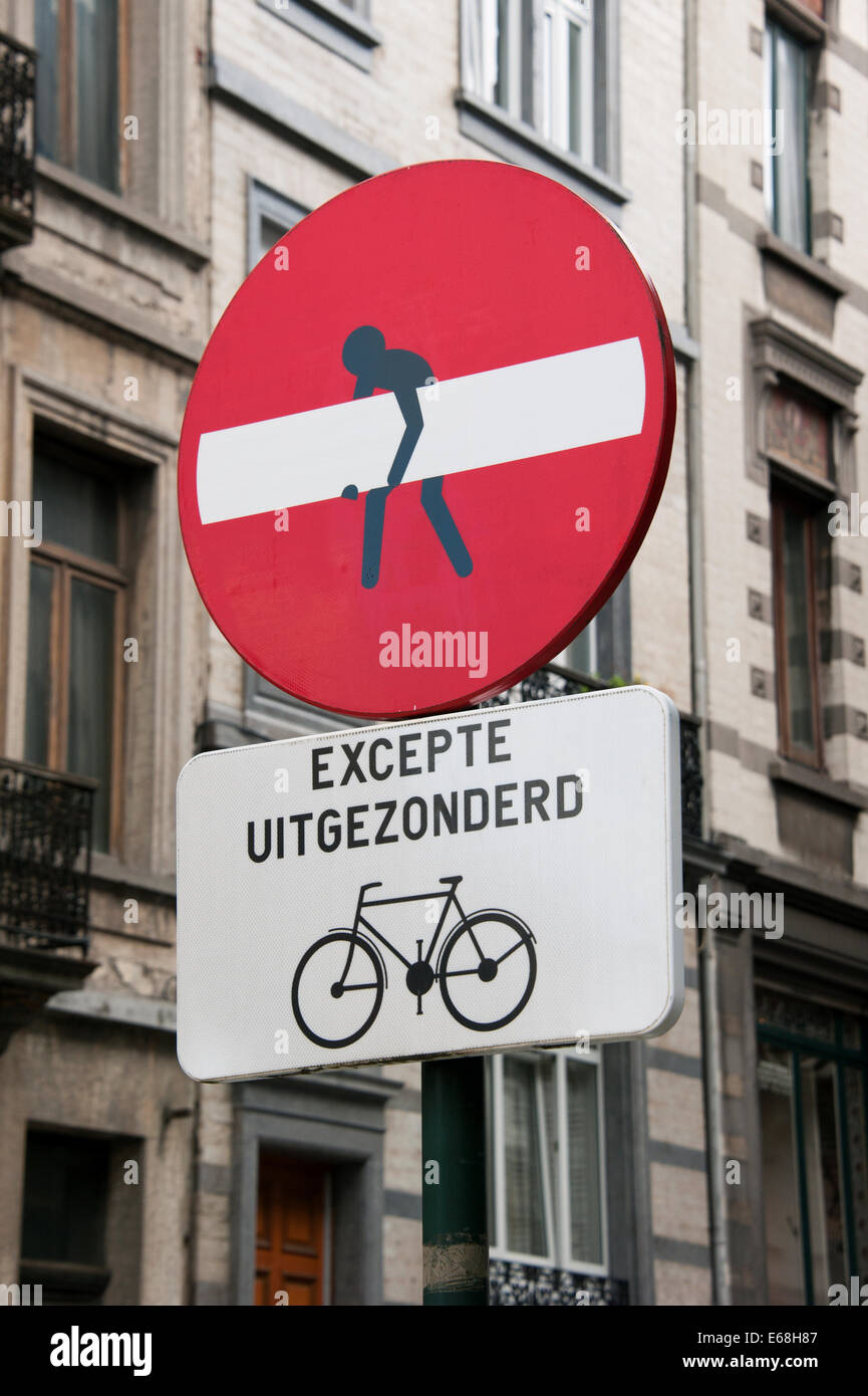 Speciale di una strada a firmare a Bruxelles, Belgio. Foto Stock