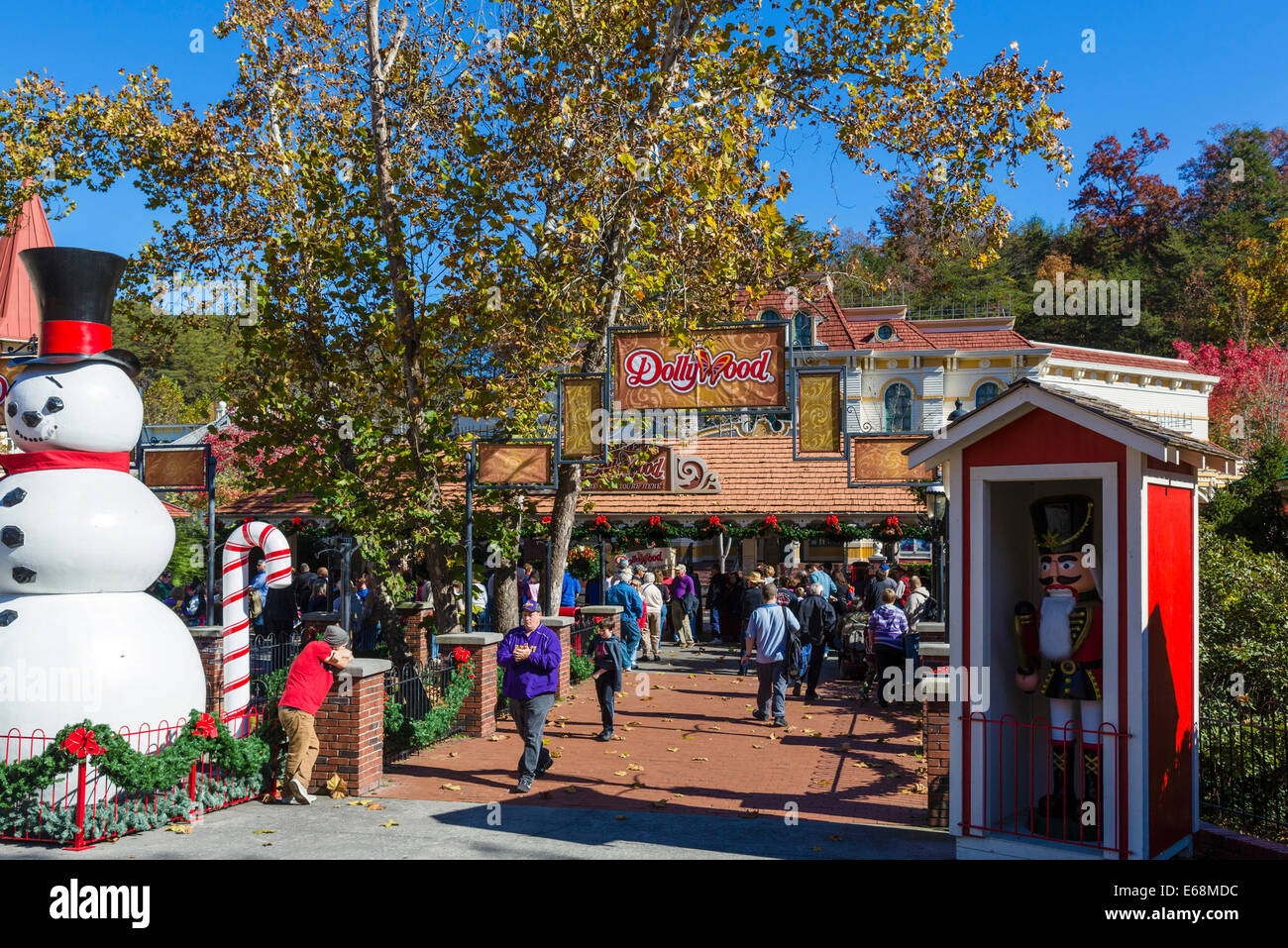 Ingresso a Dollywood theme park nella stagione di vacanze, Pigeon Forge, Tennessee, Stati Uniti d'America Foto Stock