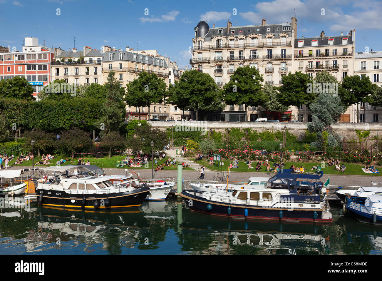 Porta dell'Arsenal, Canal Saint Martin, Paris, Ile-de-France, Francia Foto Stock