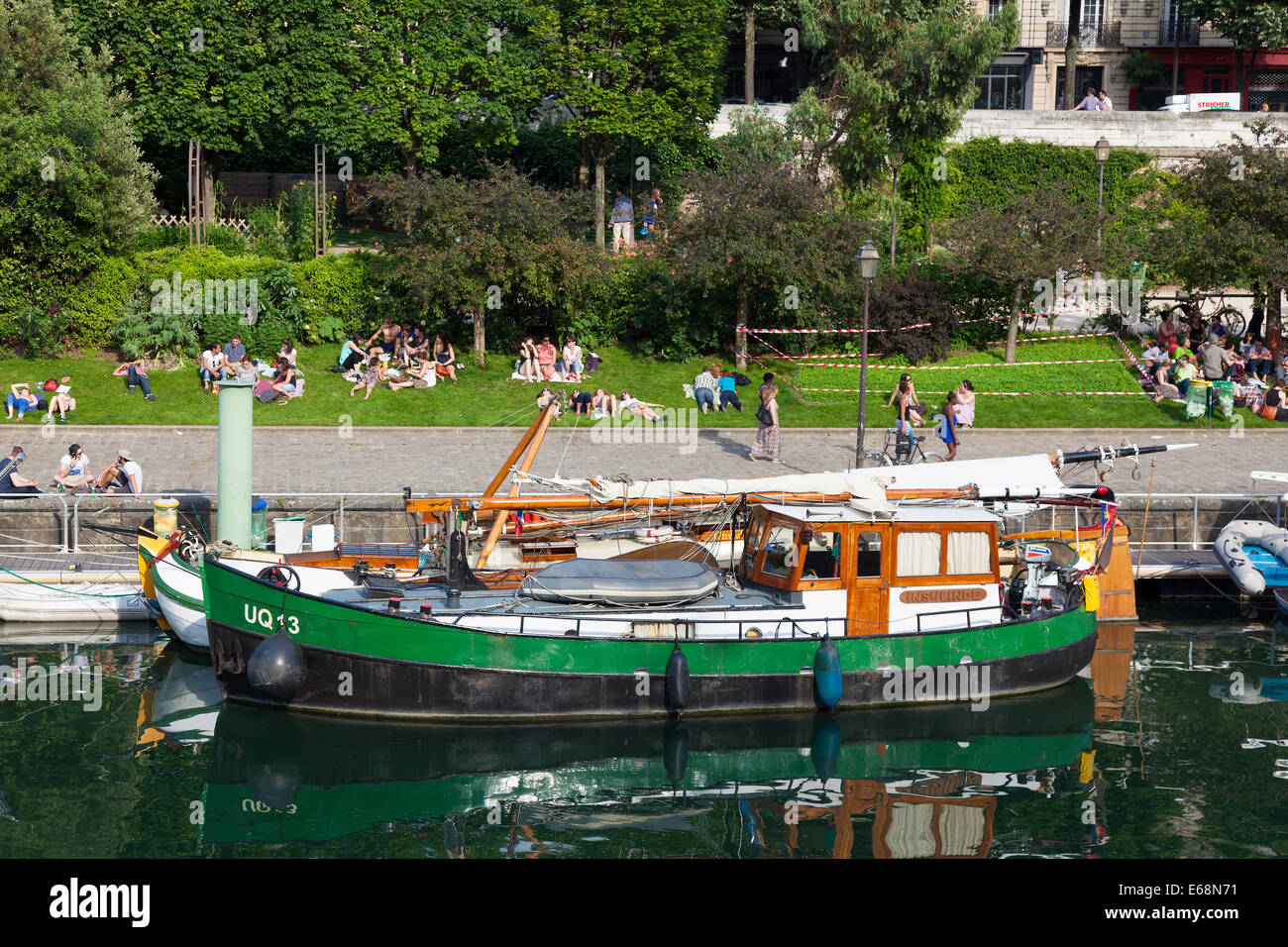 Porta dell'Arsenal, Canal Saint Martin, Paris, Ile-de-France, Francia Foto Stock