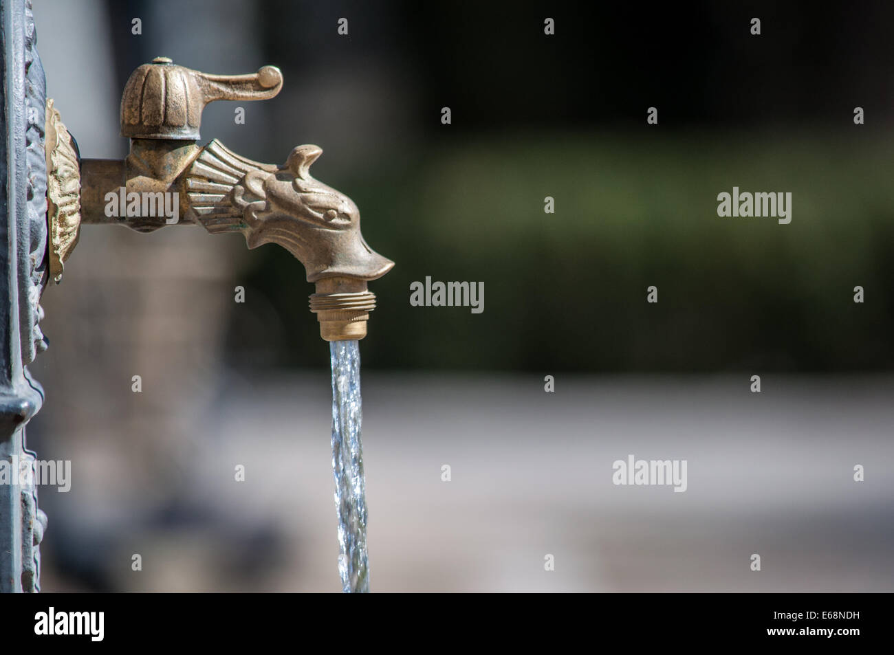 Acqua del rubinetto Foto Stock