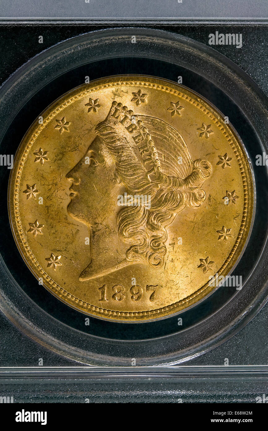 1897 Stati Uniti $20 Liberty moneta in oro - Early U. S. moneta - contiene quasi un oncia di oro. Foto Stock