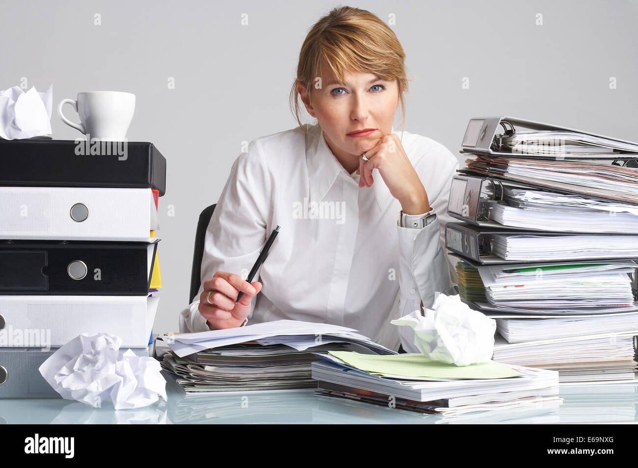 Donna,stress,lotta,caos Foto Stock