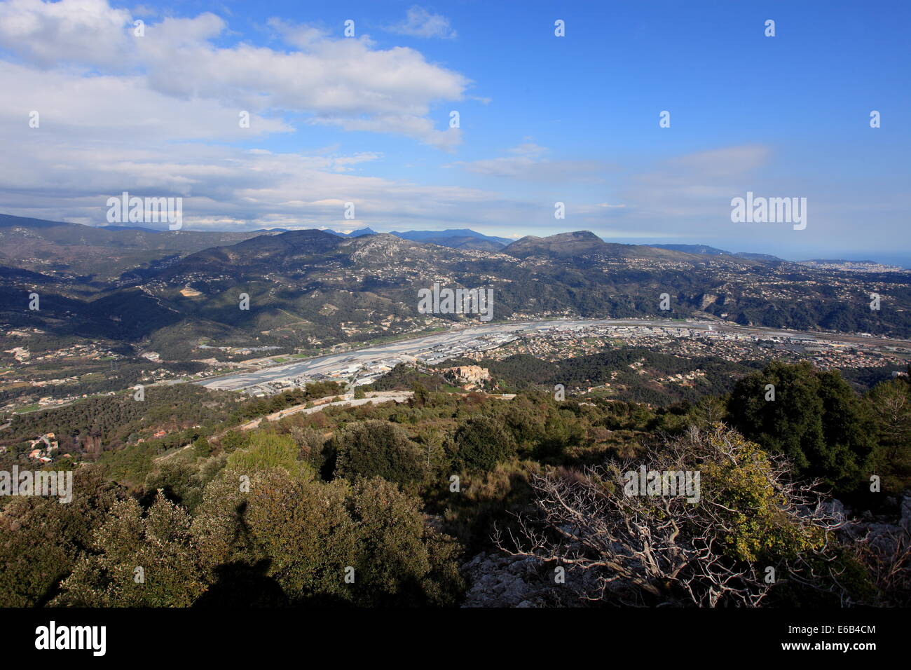 Vista aerea del la valle del Var, Riviera francese. Francia Foto Stock