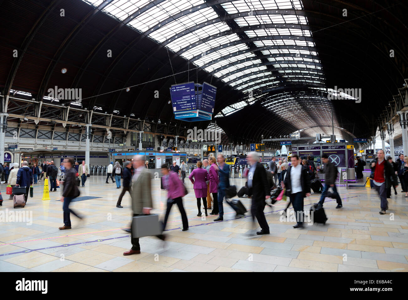 La stazione di Londra Paddington Foto Stock